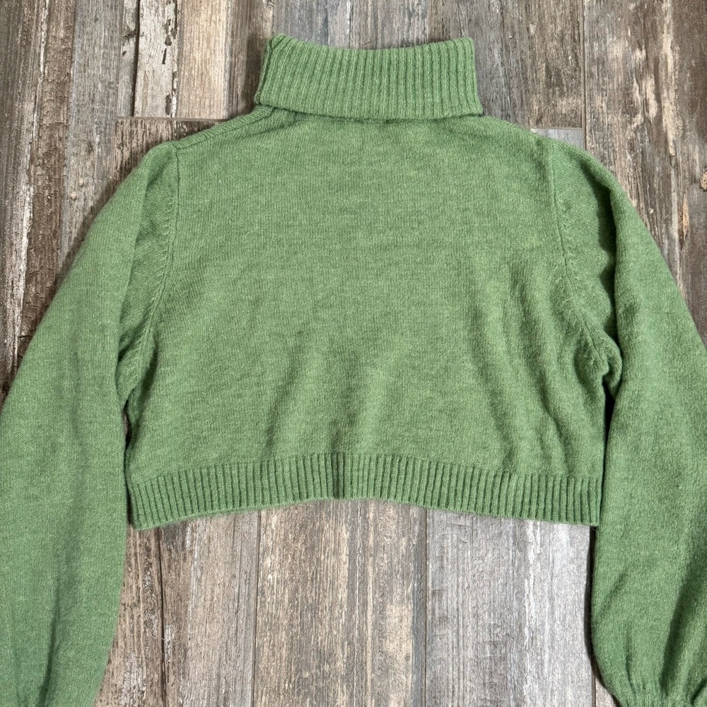 Princess Polly Cropped Green Turtleneck Sweater - Size 2